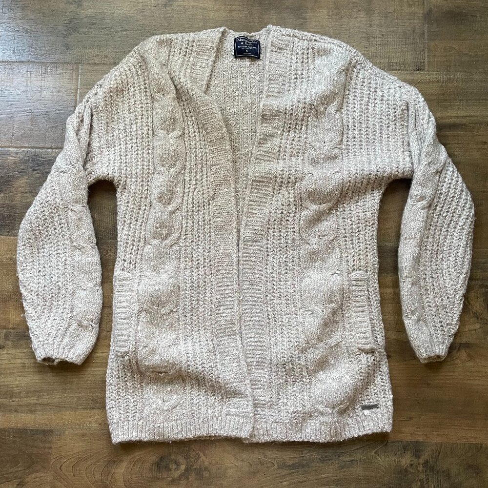 Abercrombie & Fitch Women’s Chunky Knit Cardigan Sweater Size Small | Beige Cabl